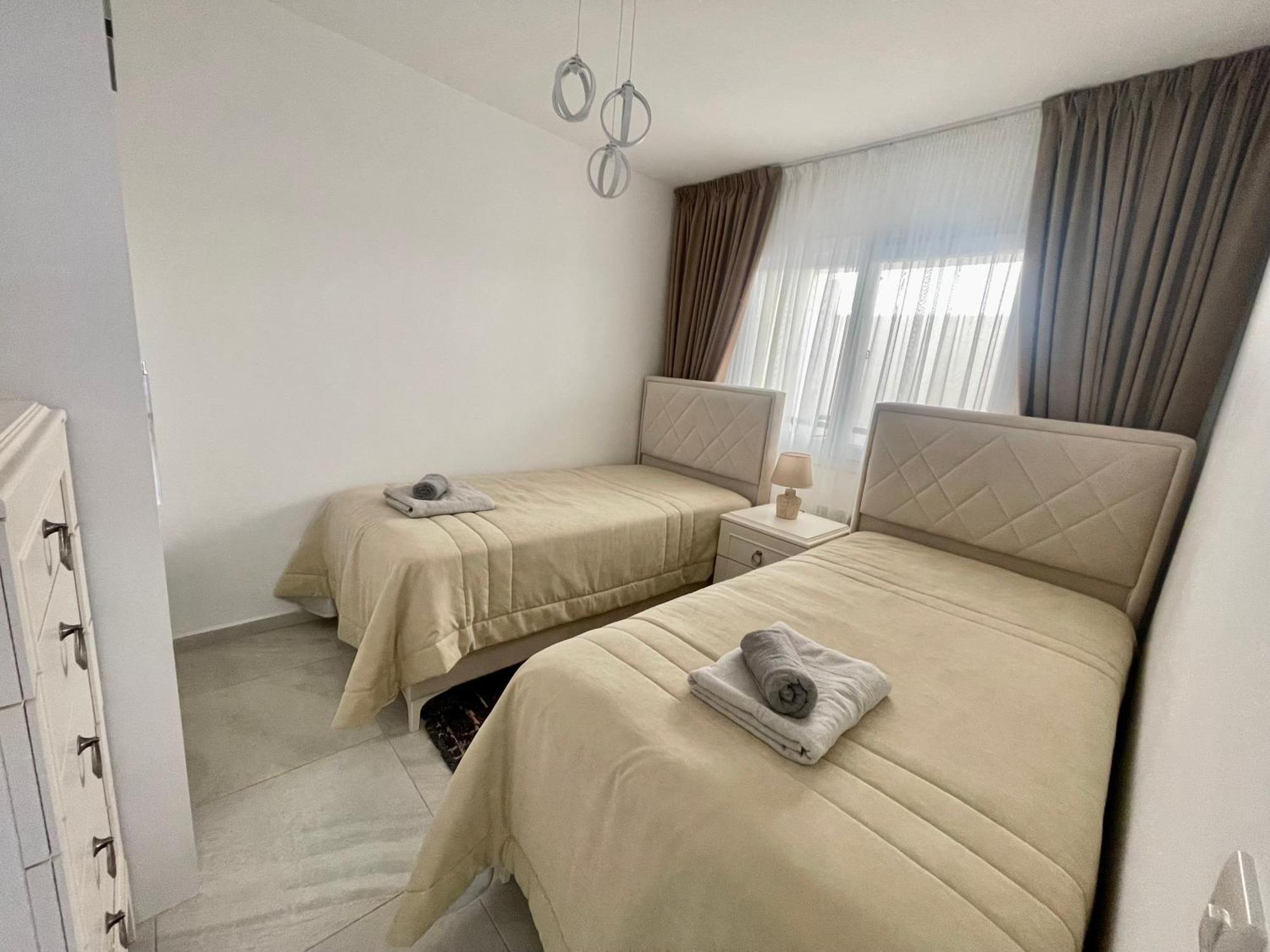 Relaxing Penthouse Suites By The Sea Vokolidha Exterior foto