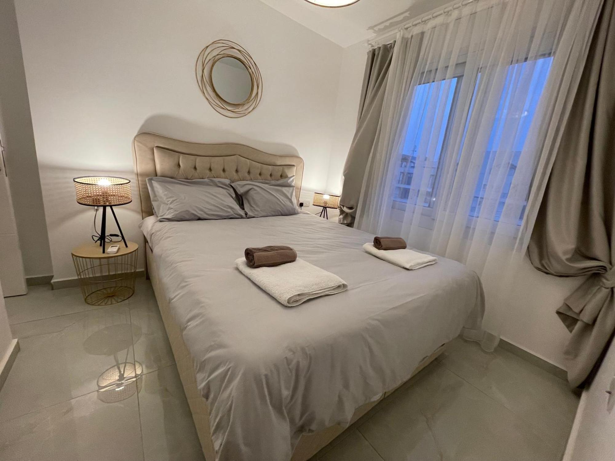 Relaxing Penthouse Suites By The Sea Vokolidha Exterior foto
